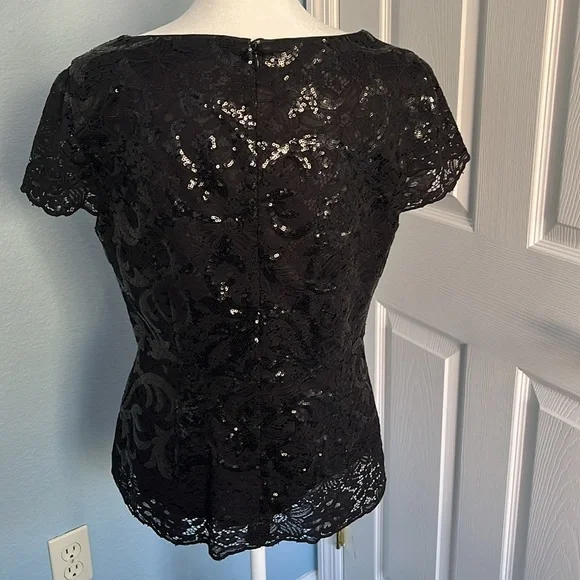 Brooks Brothers Black Peplum Cap Sleeve Blouse - Picture 2 of 13